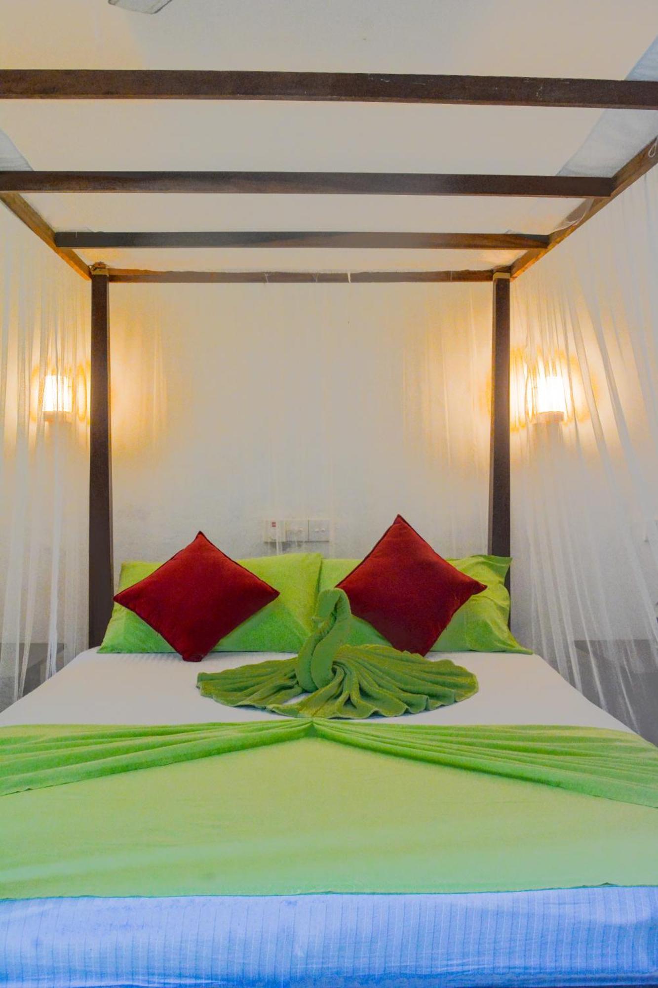 Palm Garden Guest House Galle Ngoại thất bức ảnh
